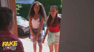 Falsa Brú Te Threesome le Tits Foirfe Stacey Cruz agus Romy Indy