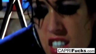 سبزه بیب ضرب دیده می شود